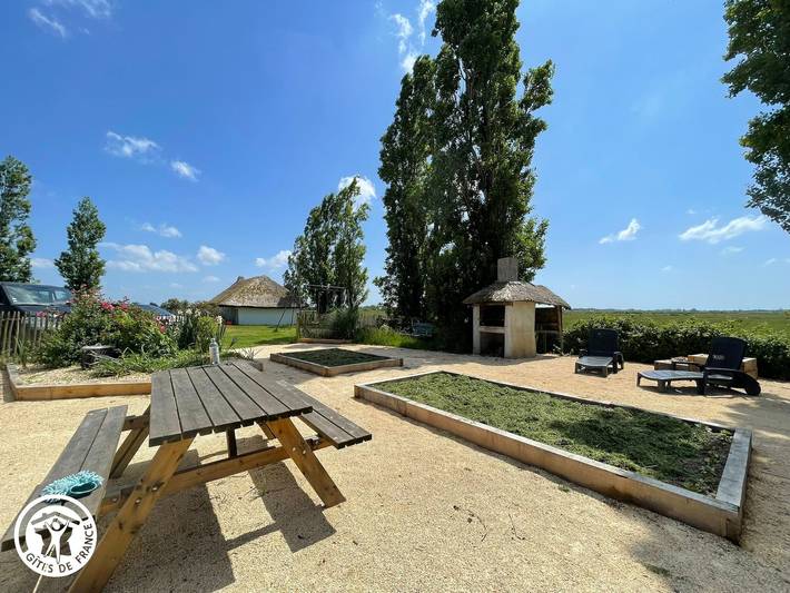 Gîte pour 8 personnes, avec Terrasse et Jardin à Beauvoir-sur-Mer