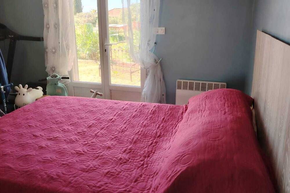 Detached villa for 6 people, swimming pool, 20 minutes from the sea in Cuers, Costa mediterránea (Francia)