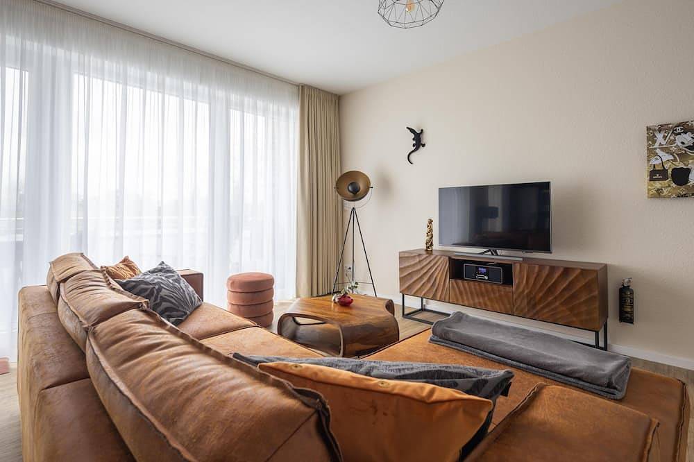 Ganze Wohnung, Park - Apartment 12 im Marinapark Scharmützelsee, Sauna, Whirlpool, E - Kamin, 4 Pers., 80 m² in Storkower See, Wendisch Rietz