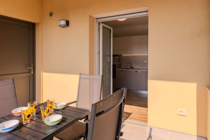 Ferienwohnung für 8 Personen, mit Balkon - 1