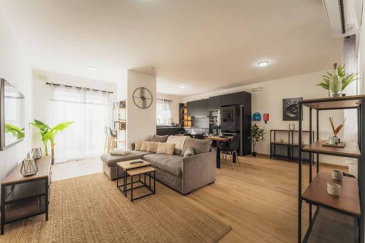 Vacation rental for 8 people, with balcony in Gozo