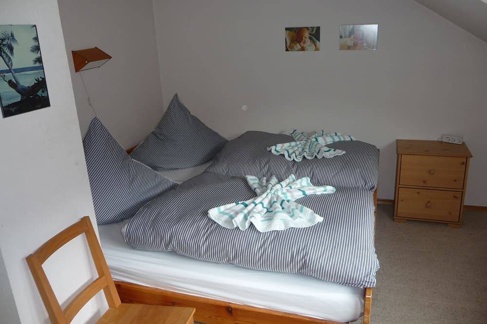 Ganze Wohnung, Ferienwohnung mit Blick über die Rhön in Tann, Rhön-Hessen