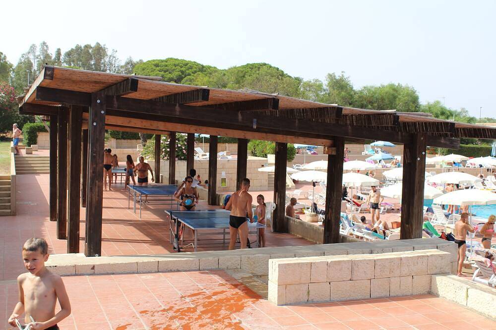 Appartement entier, Casavacanzekastalia 3 \"La Blu\", dans le village de vacances Athena Resort Ragusa in Ragusa, Province de Ragusa