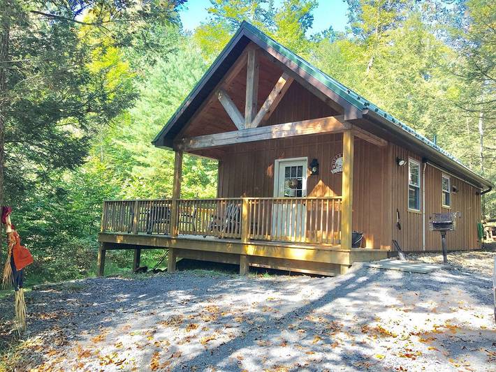 Log cabin for 4 people, with hot tub and terrace in Pennsylvania