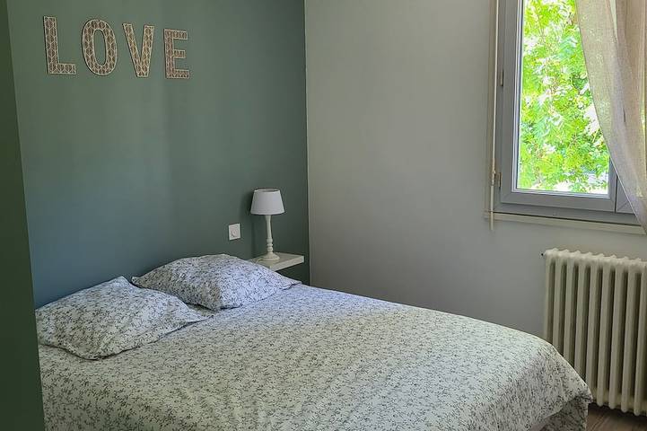 Location de vacances pour 8 personnes, avec terrasse et jardin à Chartres - 2