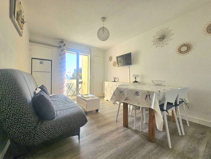 Gîte pour 2 personnes, avec balcon, animaux acceptés dans Port De Balaruc Les Bains - 2