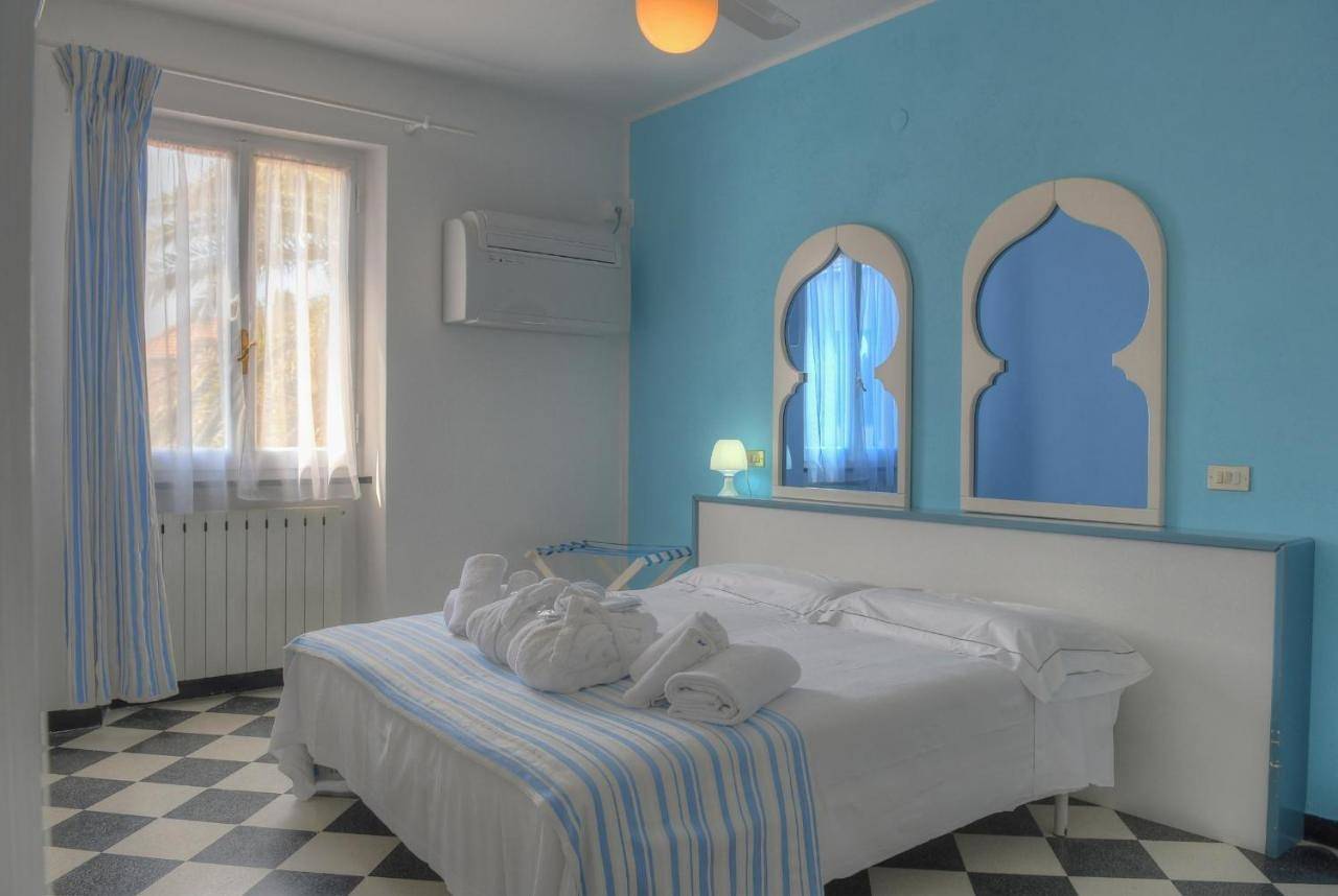 Hotel Arabesque in Selva (Savone), Commune de Finale Ligure