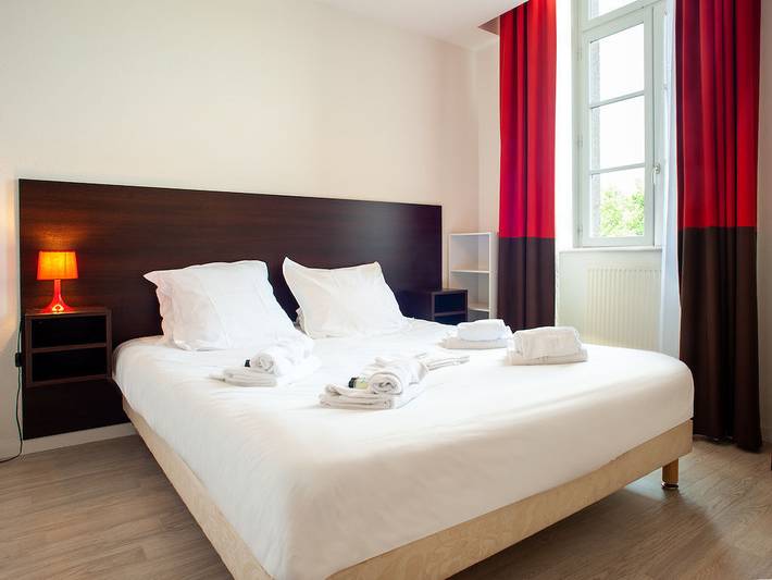 Gîte pour 6 personnes, avec piscine à Dinan - 3