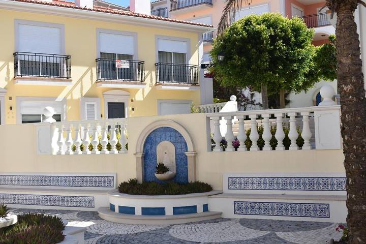 Casa de férias para 4 pessoas, com piscina e terraço e ainda vista em Amoreira
