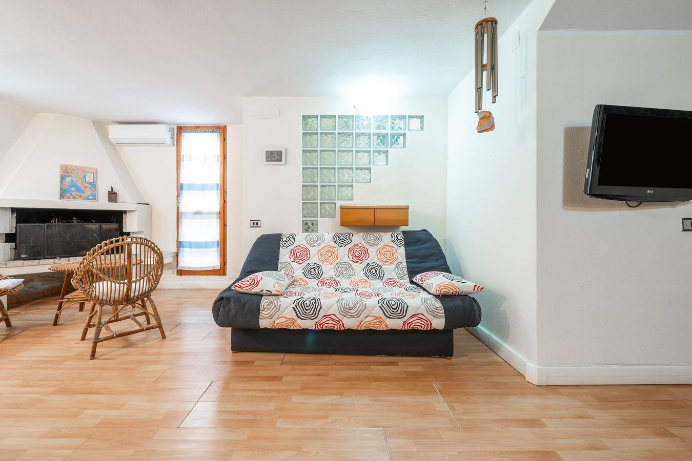 Holiday Home 'Serenella' with Private Terrace and Air Conditioning in Foxi, Campidano