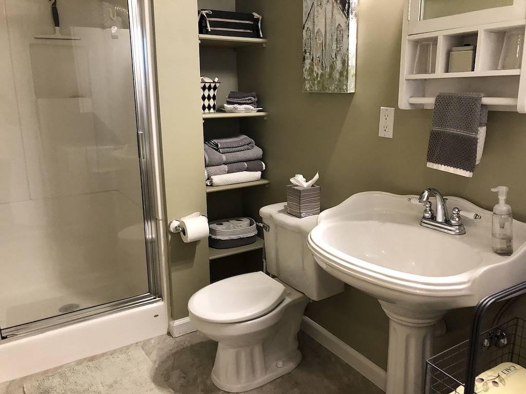 Ganze Wohnung, Premier Lage: Herz Des Italienischen Nbrhd, Der Hügel, Restaurants und Geschäfte nur wenige Schritte entfernt in St. Louis, Missouri