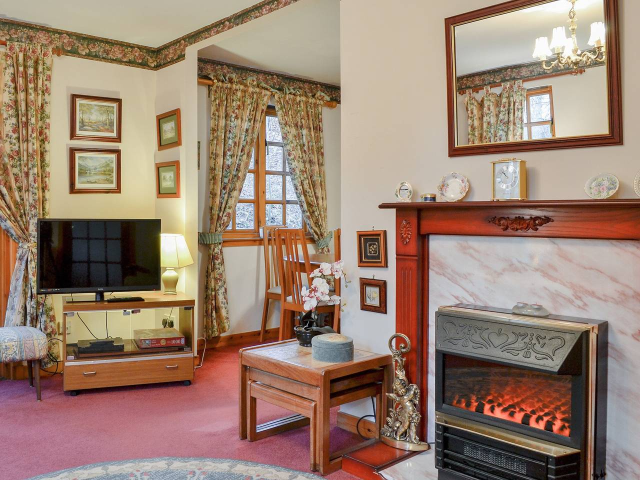 Toll Bridge Lodge in Banchory, Aberdeenshire