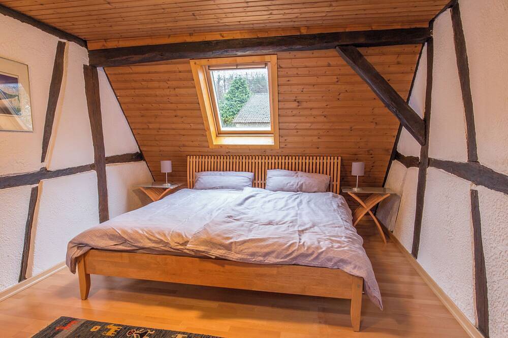 Romantisches Ferienhaus mit Sauna und Galerie mit Kamin in Landkreis Südwestpfalz