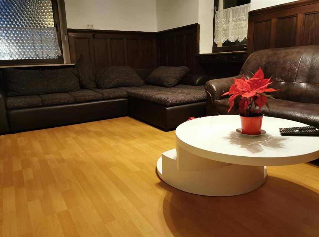 Appartement entier, Große Wohnung im Odenwald 1 in Schönau, Kurpfalz