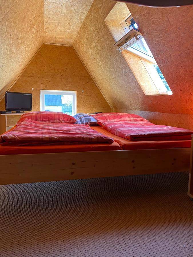 Ferienwohnung für 2 Personen, mit Terrasse und Garten in Ganzlin - 2