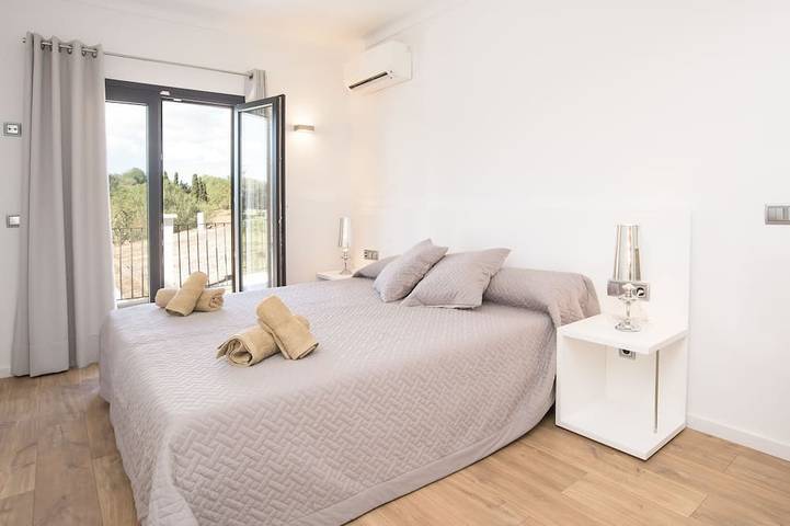 Finca für 6 Personen, mit Terrasse und Garten in s'Horta - 4