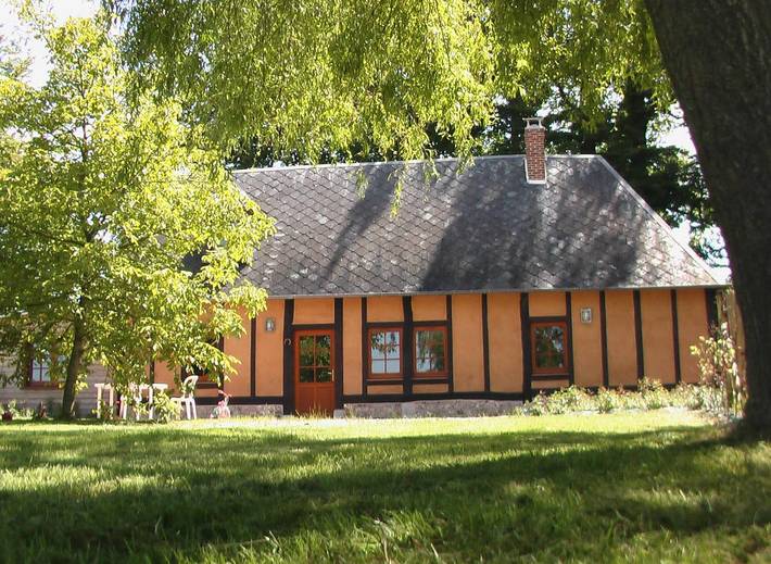 Gîte pour 4 personnes, avec Terrasse ainsi que Jardin et Vue