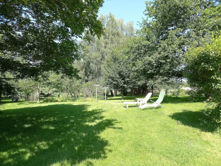 La Grange de Salacroup: Renovated Barn Near Lac du Tolerme, Pool, Nature, and Comfort in Gorses, Lot