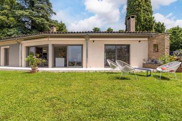 Gîte pour 8 personnes, avec jardin à Saint-Didier-au-Mont-d'Or