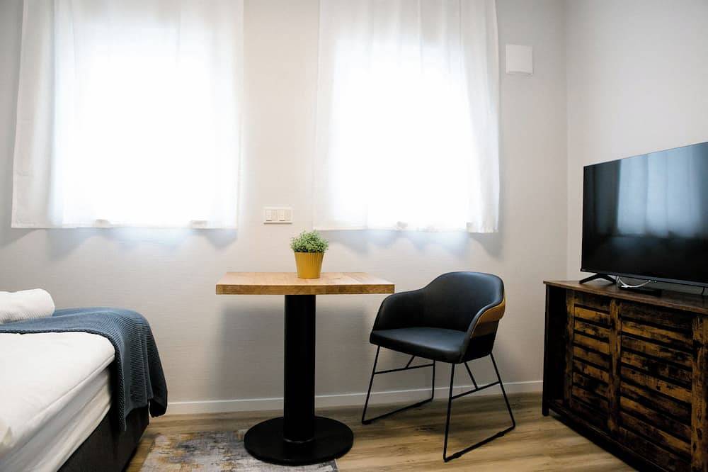 Ganze Wohnung, Bonquartier|Luxapt#5-Selfcheckin/Kü/Ac/Prkn/Sbahn in Sankt Augustin, Rhein-Sieg-Kreis