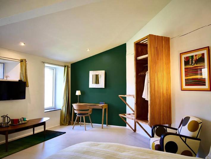 Chambre d’hôte pour 3 personnes, avec Jacuzzi et Terrasse ainsi que Jardin et Piscine en Loire-Atlantique - 4