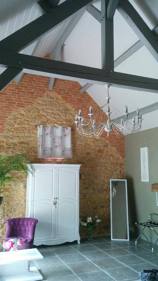 Location de vacances pour 4 personnes, avec piscine ainsi que jacuzzi et jardin à Calviac-en-Périgord - 2