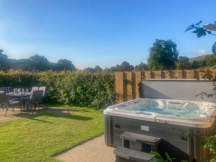 Cottage for 6 people, with garden, with pets in Peak District