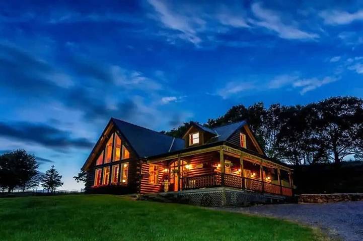 Glamping for 19 people, with Balcony and Hot tub as well as Garden in County Mayo
