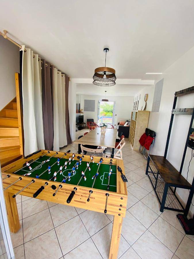 Location de vacances pour 10 personnes, avec jardin à Corbeil-Essonnes - 3