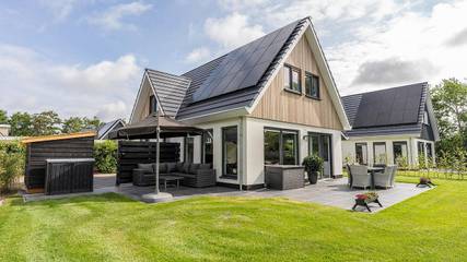 Ferienhaus für 7 Personen, mit Whirlpool und Garten in De Koog