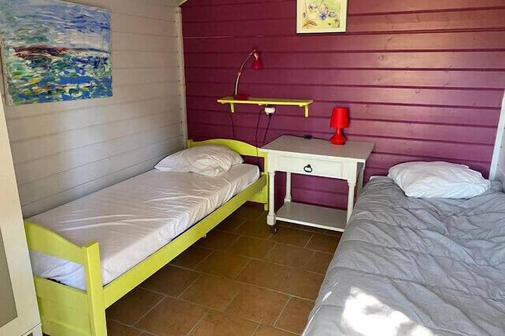 Cabanon de Naïs T2 avec terrasse et accès privatif au lac d'Esparron de Verdon in Esparron-de-Verdon, Alpes-de-Haute-Provence