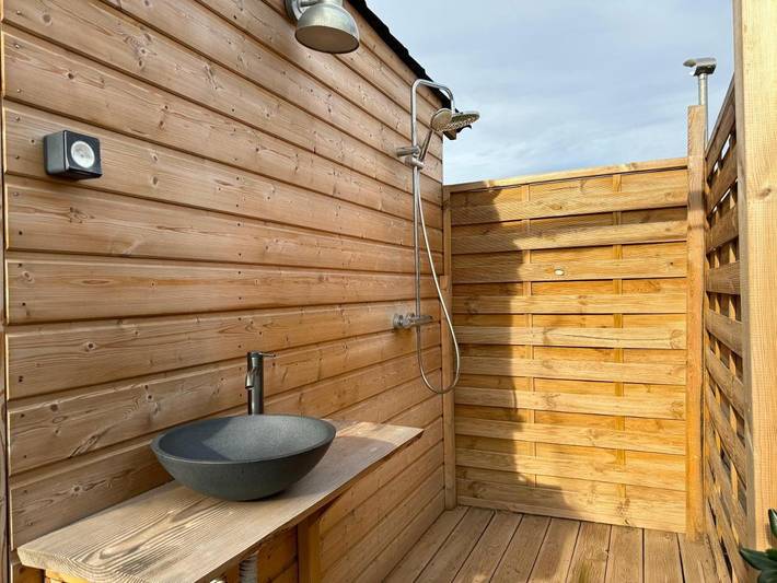 Camping pour 2 personnes, avec jardin ainsi que piscine et jacuzzi au Cap d'Agde - 3