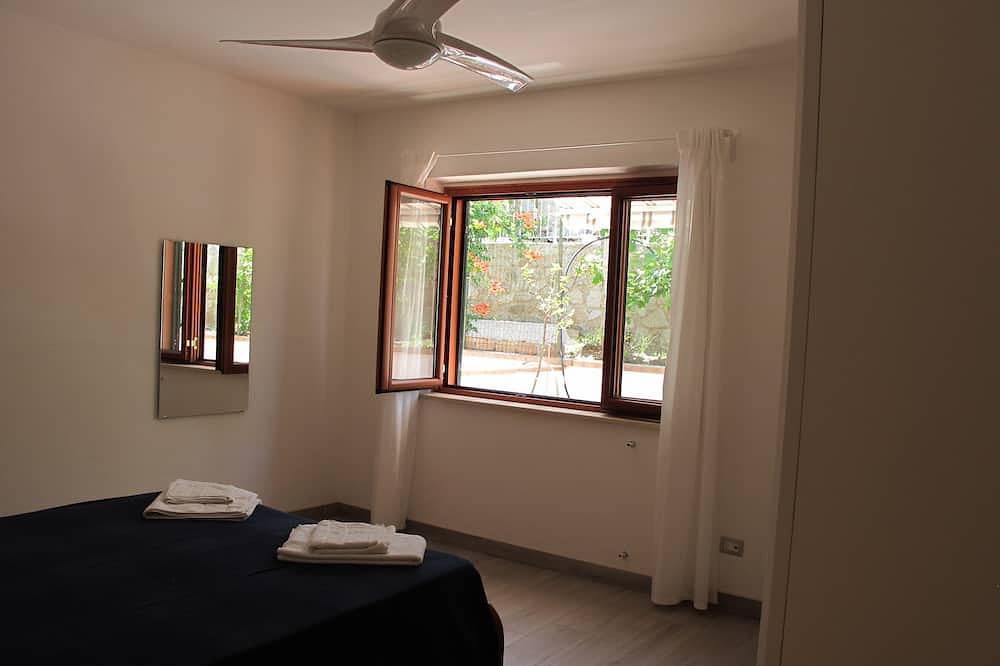 Ganze Wohnung, Gritti Wohnung · Casa Margherita in Spiaggia Michelino, Parghelia