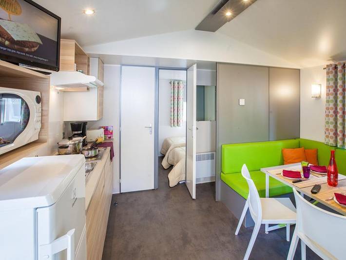 Mobil home pour 6 personnes, avec sauna et bassin pour enfant à Saint-Georges-d'Oléron - 3
