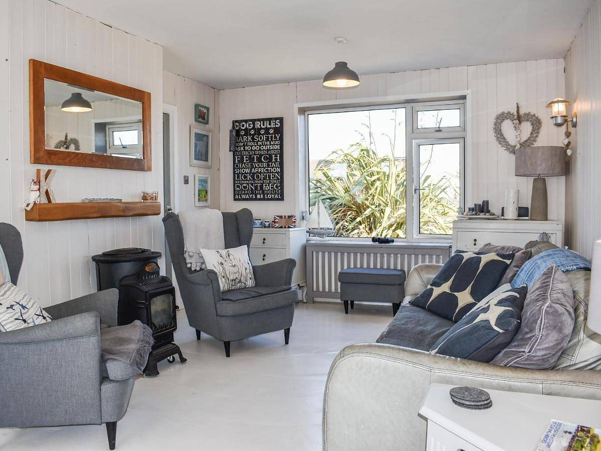Four-Bedroom Holiday Home in Dungeness, Kent