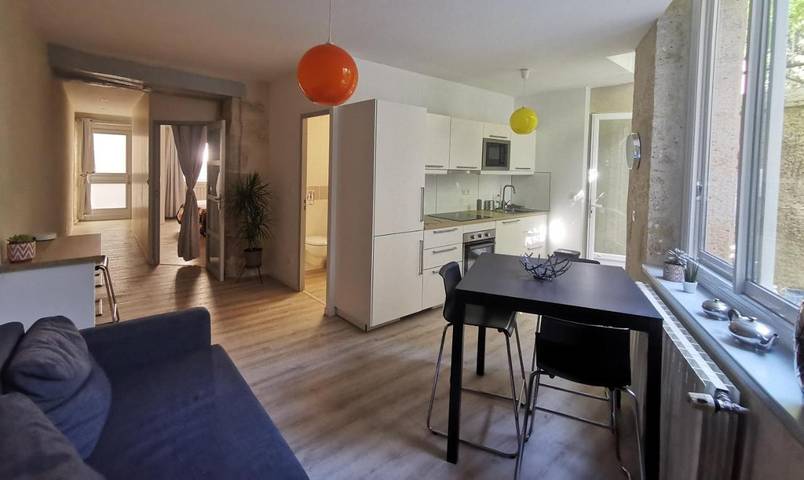 Gîte pour 4 personnes, avec terrasse à Lectoure - 2