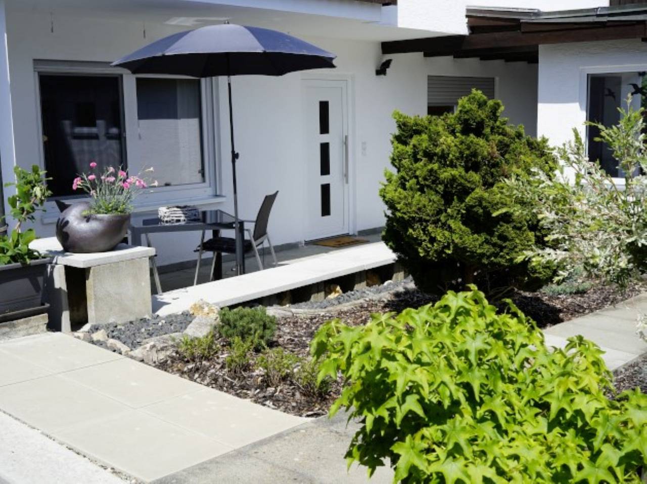 Entire apartment, Apartment 'Waldmariechen' with Shared Garden, Balcony and Wi-Fi in Neresheim, Romantische Straße