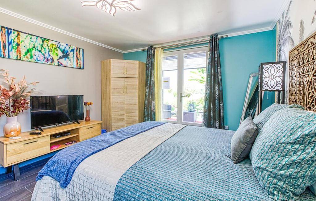 Double Room in Septfonds, Quercy