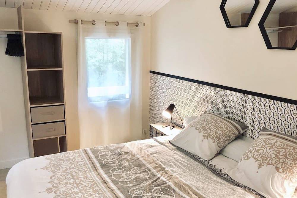 Seaside house nestled in the pine forest, 100 m², 3 bedrooms in Jard-sur-Mer, Vandea