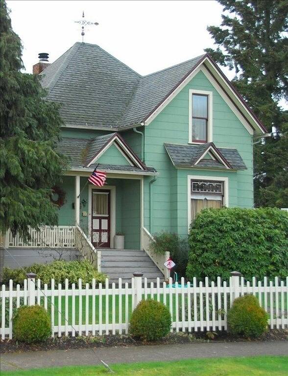 Komfortable Eleganz im Herzen von Newberg in Newberg, Yamhill County