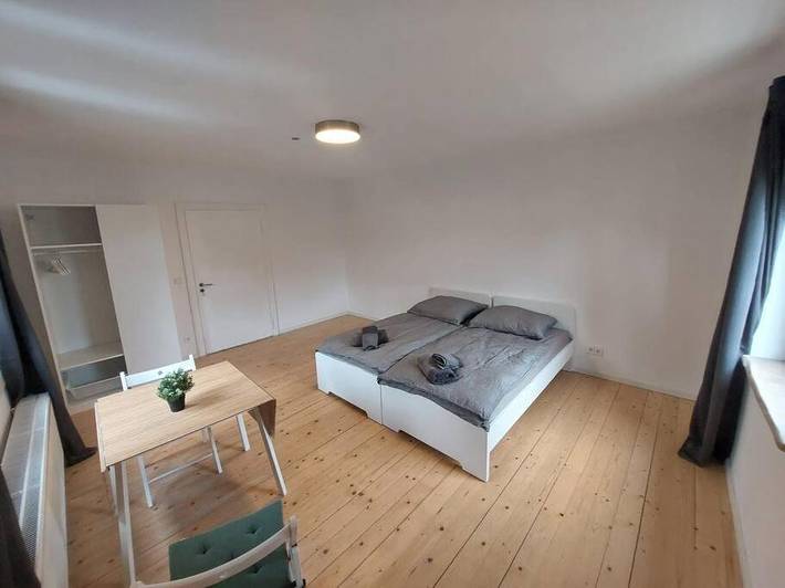 Ferienwohnung für 6 Personen, mit Balkon und Terrasse sowie Ausblick in Siegen