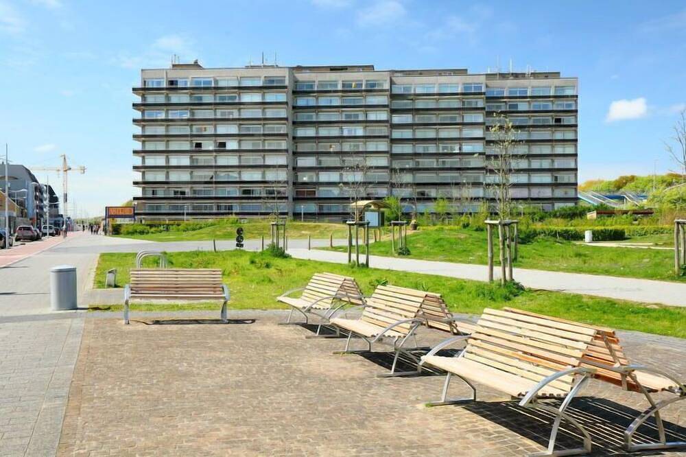 Ganze Wohnung, Studio 604 with balcony in Bredene, Belgische Küste