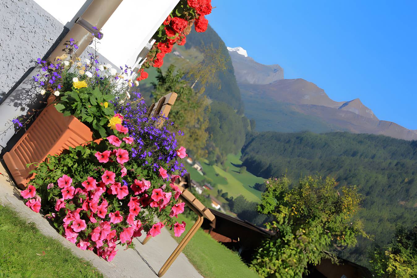 Ganze Wohnung, Apartment 'Obermairhof Morgentau' mit Bergblick, gemeinsamer Terrasse und Wlan in San Giacomo, Ahrntal