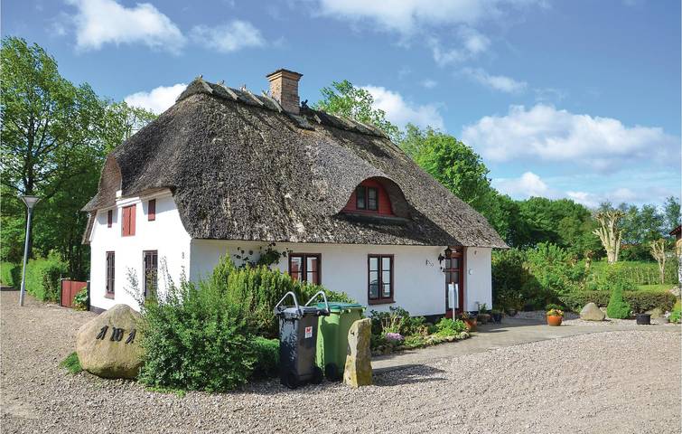 Ferienhaus für 5 Personen, mit Terrasse und Garten in Kruså