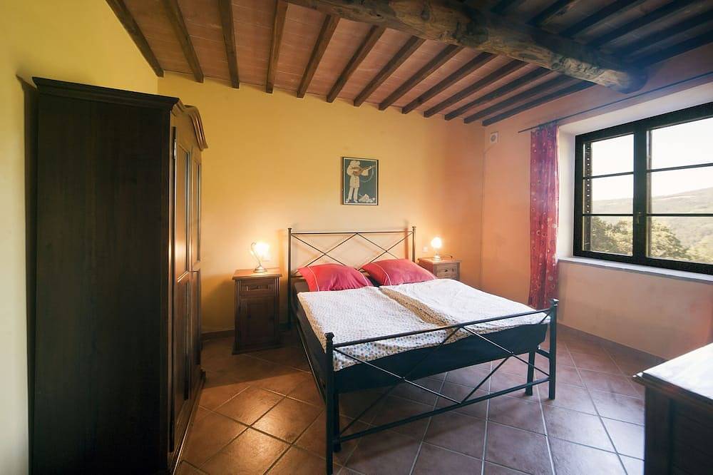 Appartamento intero, Podere Butignano vacation apartments in the countryside ( Fienile 2) in Montieri, Provincia di Grosseto