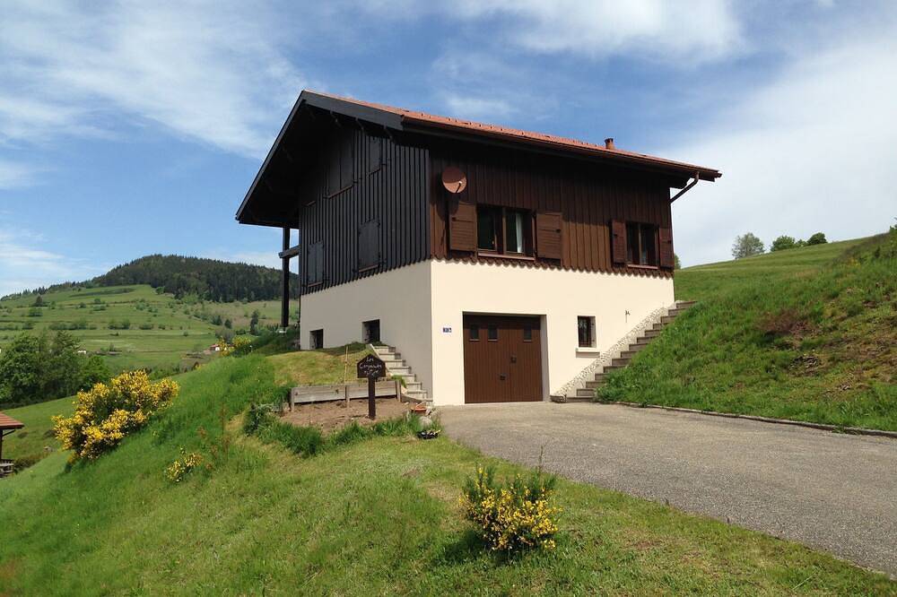 Chalet familial très confortable dans les Hautes Vosges de maximum 9 personnes in Fresse-sur-Moselle, Région d'Épinal