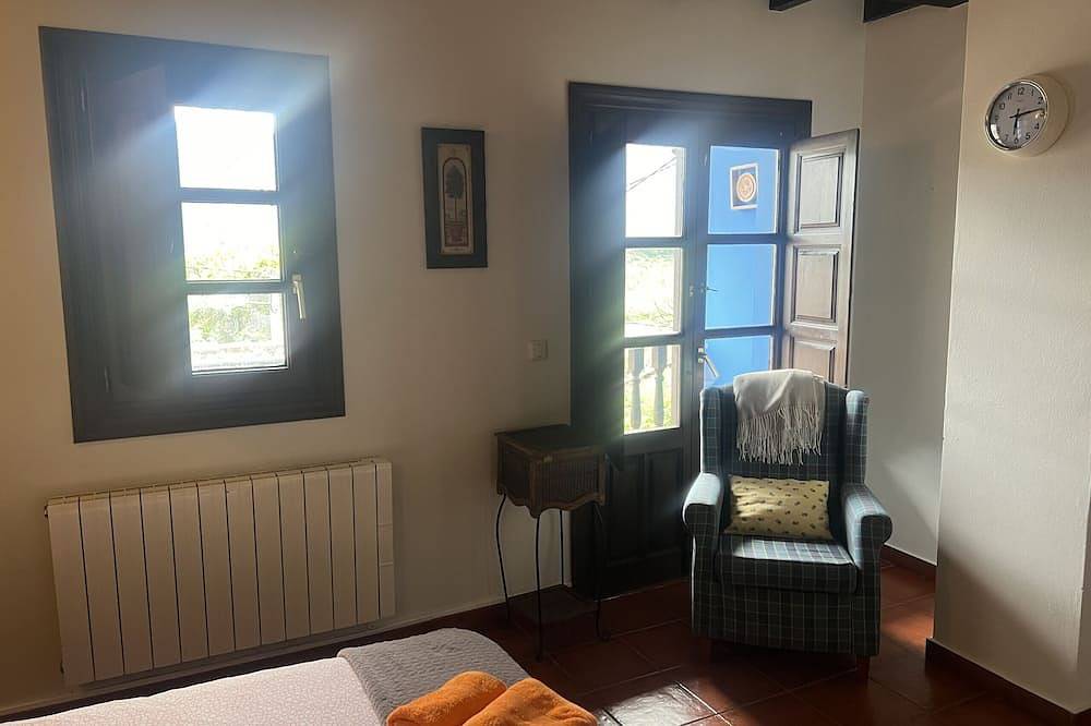15A08 El Rosal in Tresgrandas, Llanes