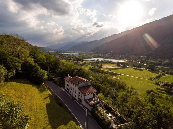 Casa vacanza per 6 persone, con Terrazza e Giardino nonché Vista lago e Panorama a Vittorio Veneto