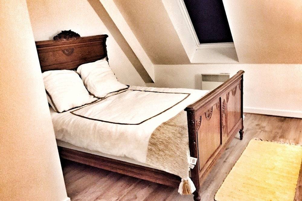 Sainte-Marine, casa soleada junto al mar in Combrit, Côte de Cornouaille