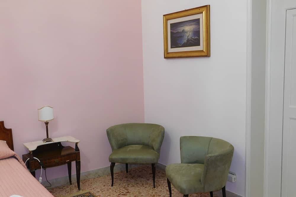 Apartamento entero, Amplio apartamento para uso exclusivo en el mar. in Trapani, Provincia de Trapani